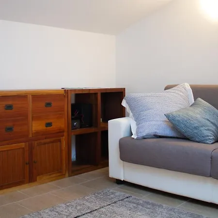 Sardinian Gallery Porto בית נופש *